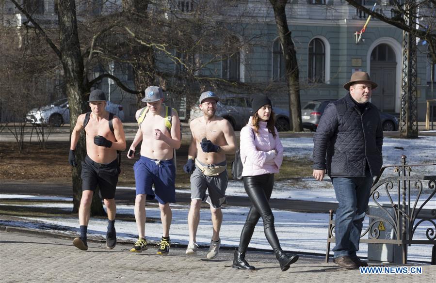 LATVIA-RIGA-NUDE RUN