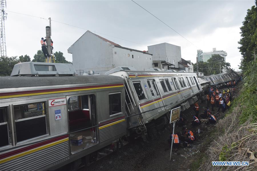 INDONESIA-BOGOR-COMMUTER TRAIN-DERAILMENT