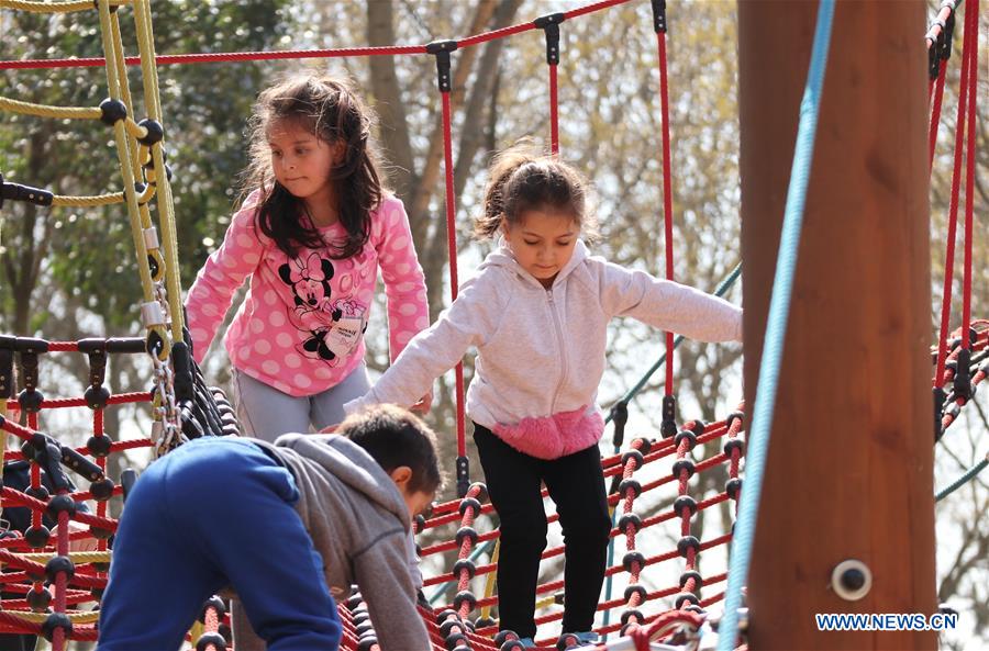 TURKEY-ISTANBUL-WARMTH