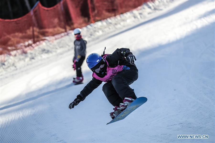 (SP)CHINA-SHENYANG-SNOWBOARD HALFPIPE-YOUNG ATHLETES