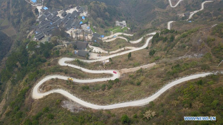 #CHINA-GUIZHOU-CONCRETE ROADS (CN)