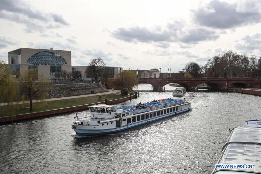 GERMANY-BERLIN-EARLY SPRING-DAILY LIFE