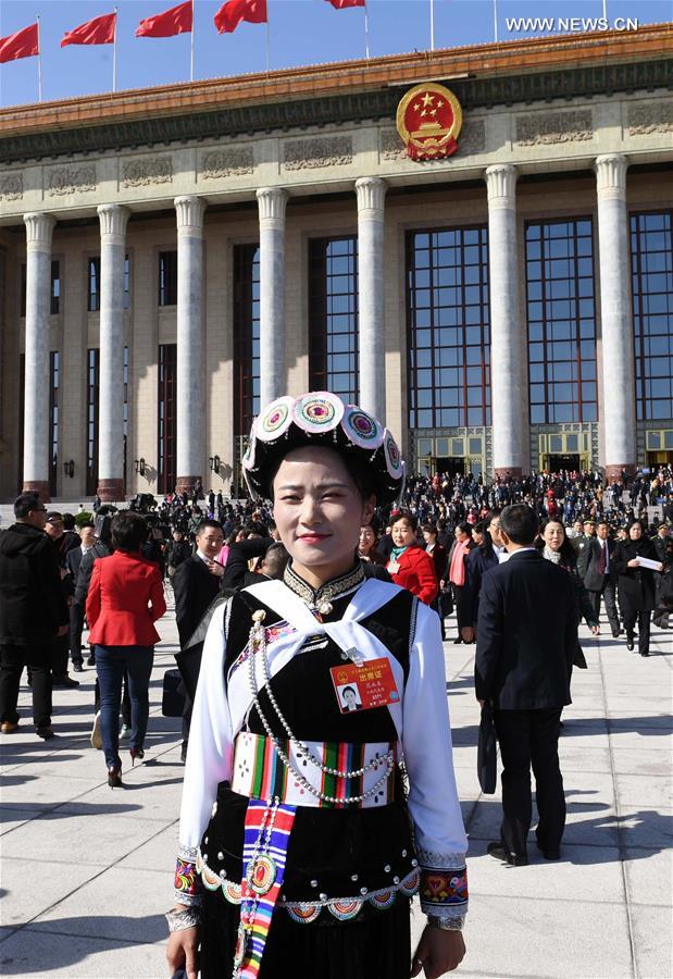 Xinhua Headlines: "For the people," grassroots lawmakers speak up at "two sessions"