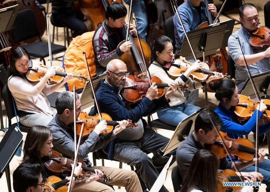 Xinhua Headlines: Over 45 years on, renowned U.S. orchestra continues to cultivate ties with China 