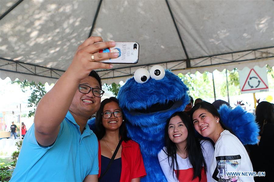 PHILIPPINES-MANILA-CHILDREN-ROAD SAFETY CAMPAIGN