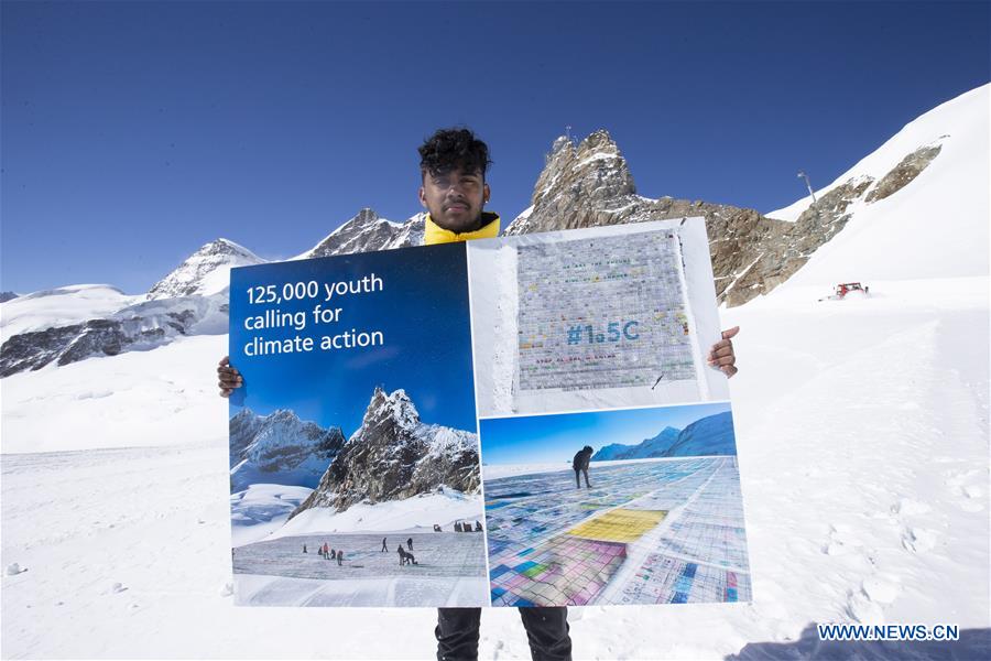 SWITZERLAND-JUNGFRAUJOCH-CLIMATE CHANGE-POSTCARDS