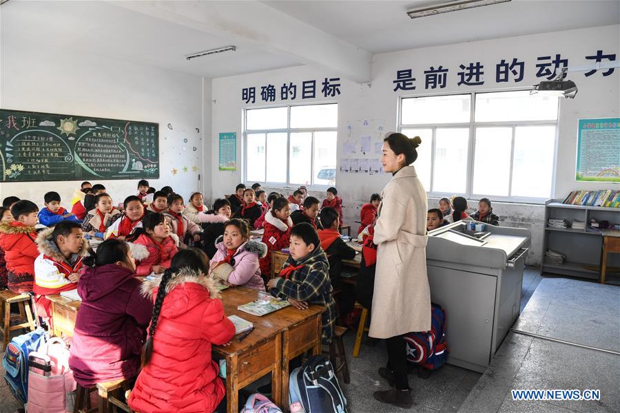 (FOCUS)CHINA-JIANGSU-XIANGSHUI-EXPLOSION-SCHOOL REOPENING (CN)
