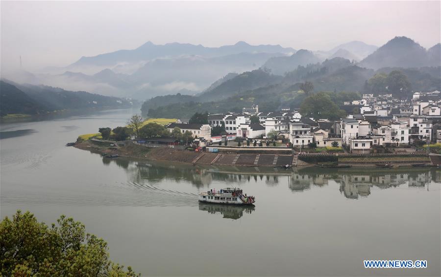 #CHINA-ANHUI-SPRING-XIN'AN RIVER