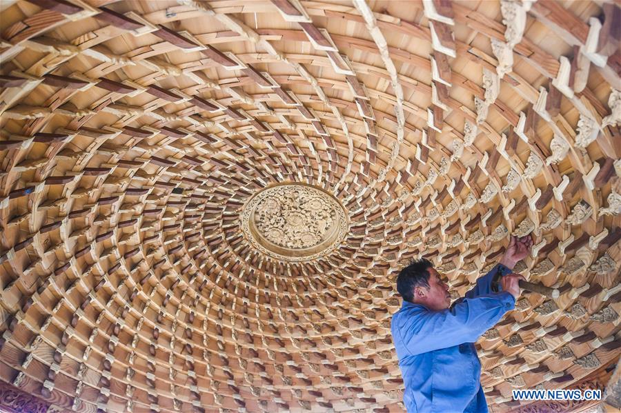 XINHUA PHOTOS OF THE DAY