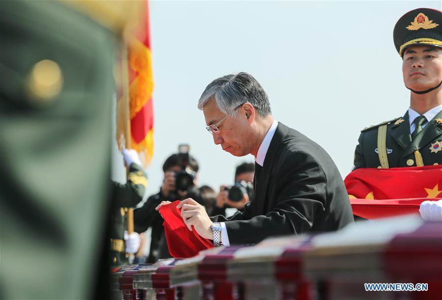 SOUTH KOREA-INCHEON-CHINESE SOLDIERS' REMAINS-TRANSFER