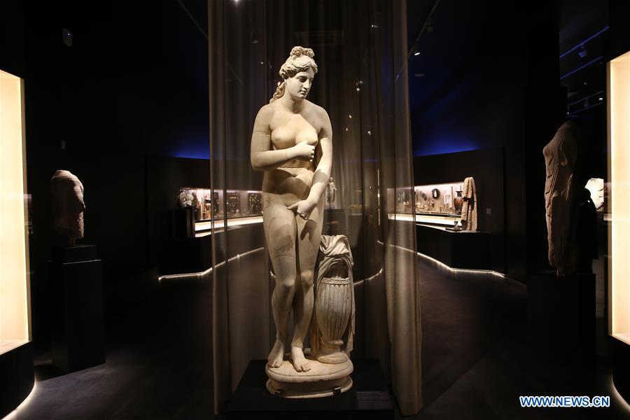 GREECE-ATHENS-APHRODITE-STATUE-MAIDEN DISPLAY