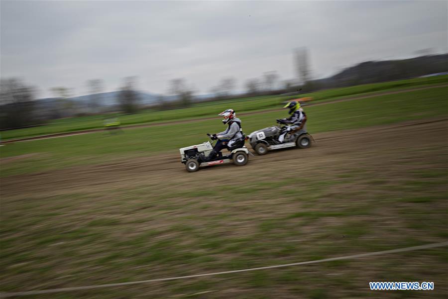SWITZERLAND-OBERGLATT-LAWNMOWER RACING CONTEST