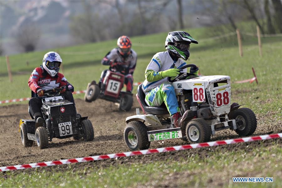 SWITZERLAND-OBERGLATT-LAWNMOWER RACING CONTEST