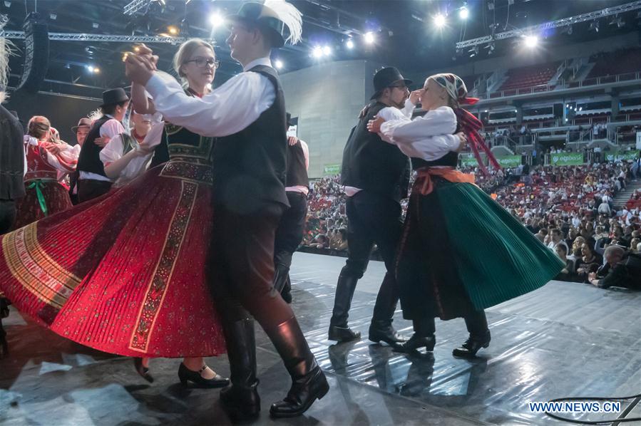 HUNGARY-BUDAPEST-FOLK DANCE FESTIVAL