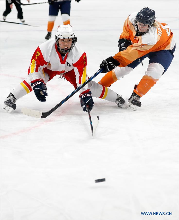 (SP)CHINA-BEIJING-ICE HOCKEY-IIHF-WOMEN'S WORLD CHAMPIONSHIP DIVISION I GROUP B(CN)