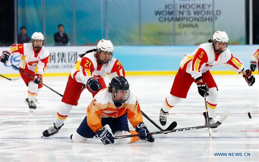 (SP)CHINA-BEIJING-ICE HOCKEY-IIHF-WOMEN'S WORLD CHAMPIONSHIP DIVISION I GROUP B(CN)