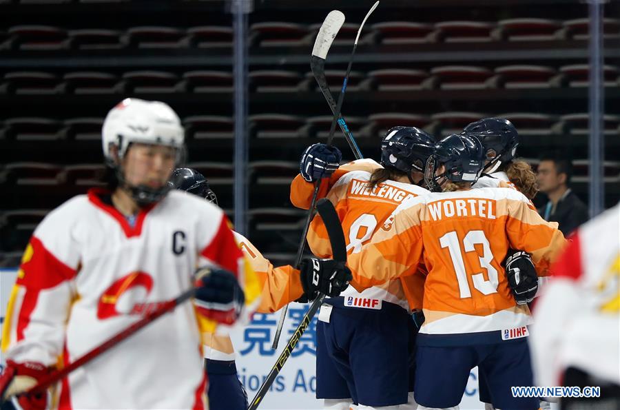(SP)CHINA-BEIJING-ICE HOCKEY-IIHF-WOMEN'S WORLD CHAMPIONSHIP DIVISION I GROUP B(CN)