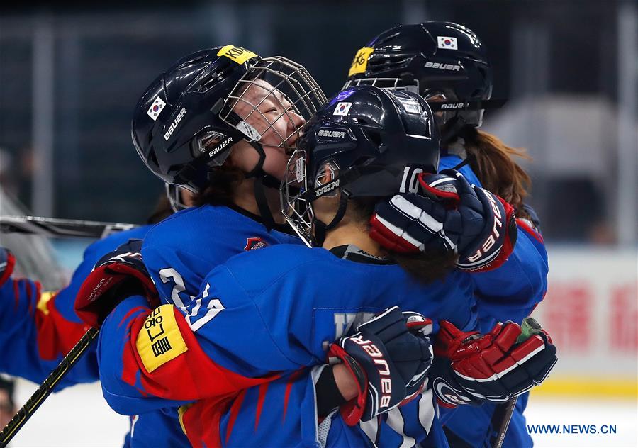 (SP)CHINA-BEIJING-ICE HOCKEY-IIHF-WOMEN'S WORLD CHAMPIONSHIP DIVISION I GROUP B(CN)