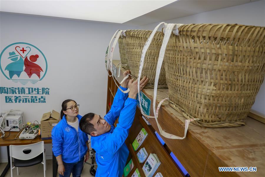 CHINA-CHONGQING-RURAL DOCTORS (CN)