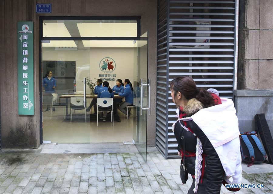 CHINA-CHONGQING-RURAL DOCTORS (CN)