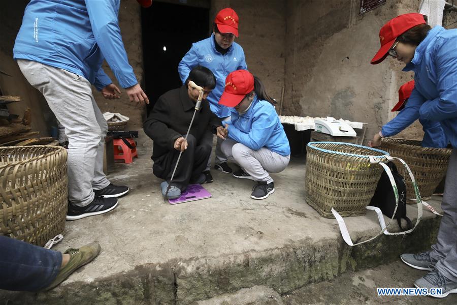 CHINA-CHONGQING-RURAL DOCTORS (CN)