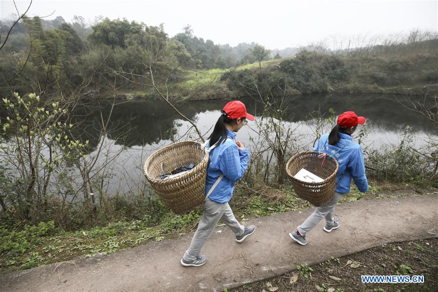 CHINA-CHONGQING-RURAL DOCTORS (CN)