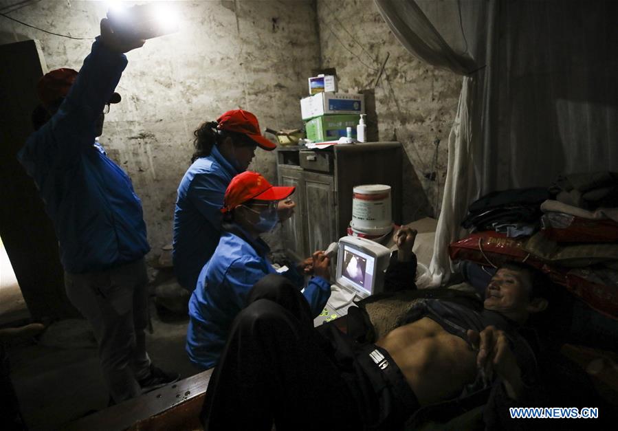 CHINA-CHONGQING-RURAL DOCTORS (CN)