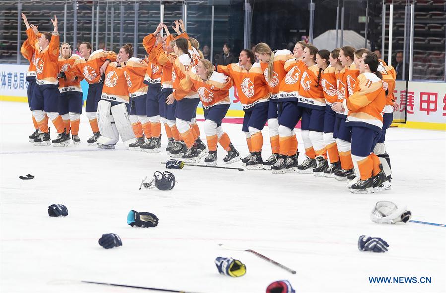 (SP)CHINA-BEIJING-ICE HOCKEY-IIHF-WOMEN'S WORLD CHAMPIONSHIP DIVISION I GROUP B(CN)