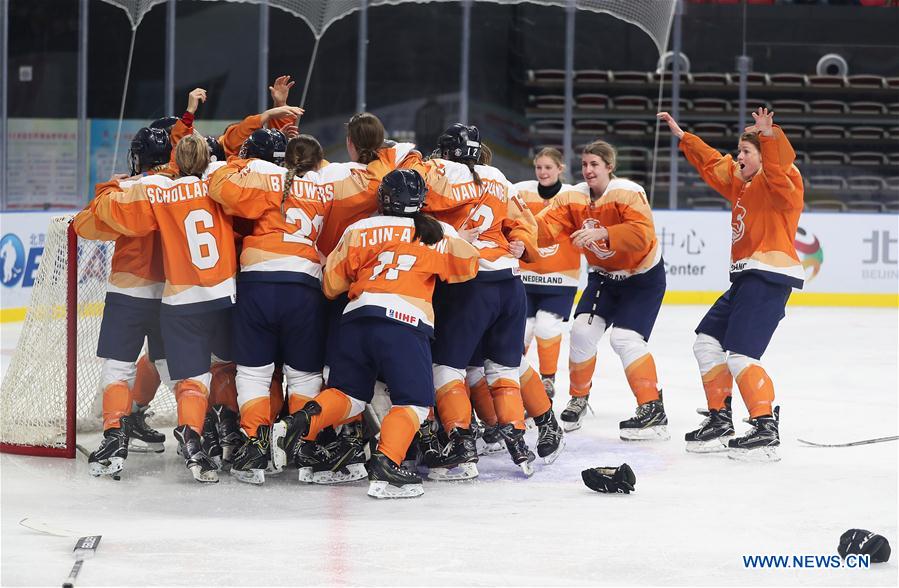 (SP)CHINA-BEIJING-ICE HOCKEY-IIHF-WOMEN'S WORLD CHAMPIONSHIP DIVISION I GROUP B(CN)