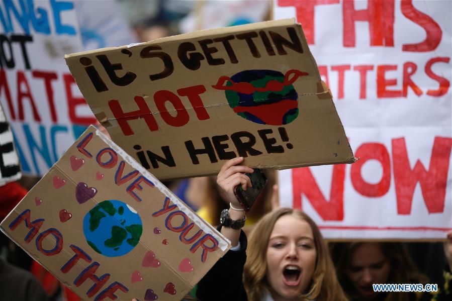 BRITAIN-LONDON-CLIMATE-PROTEST