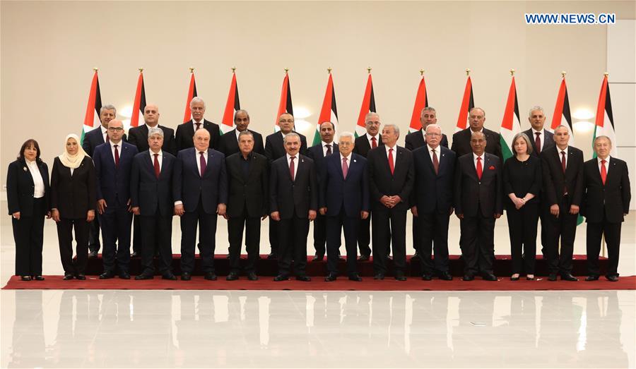 MIDEAST-RAMALLAH-NEW PALESTINIAN GOVERNMENT-SWEARING IN