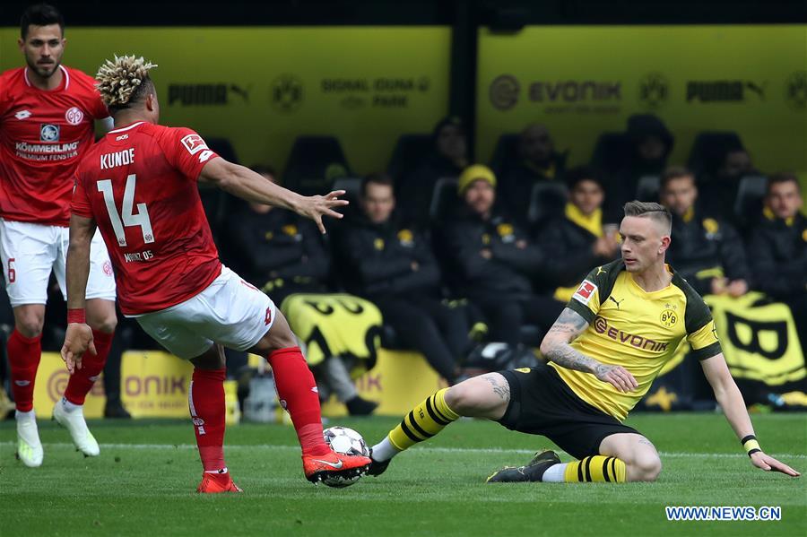 (SP)GERMANY-DORTMUND-SOCCER-BUNDESLIGA-DORTMUND VS MAINZ