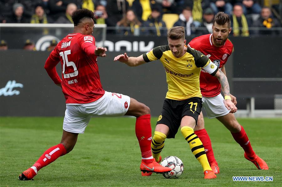(SP)GERMANY-DORTMUND-SOCCER-BUNDESLIGA-DORTMUND VS MAINZ
