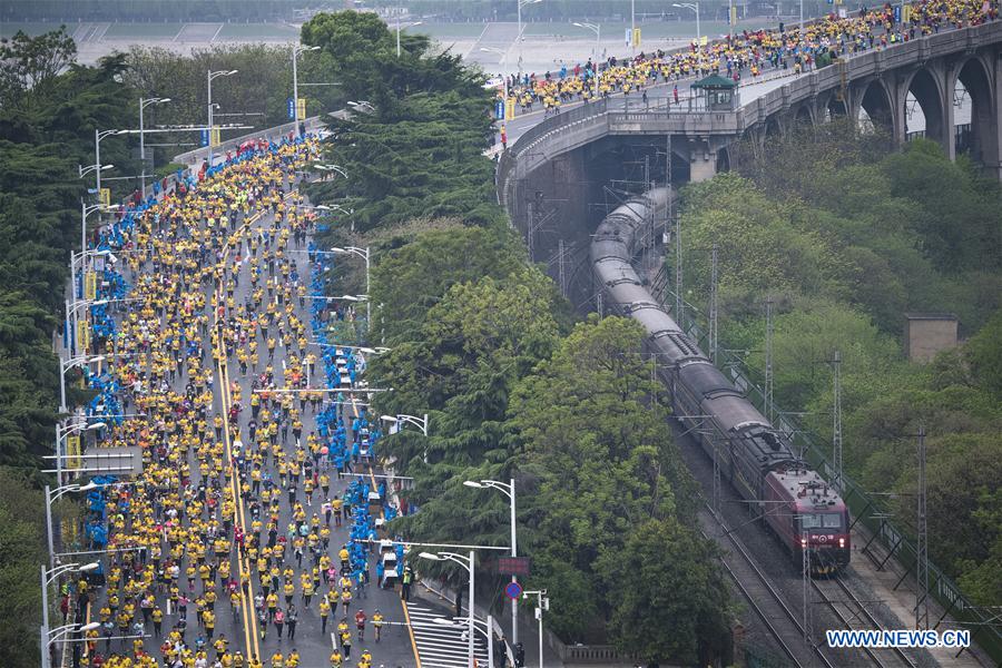 (SP)CHINA-WUHAN-2019 WUHAN MARATHON (CN)