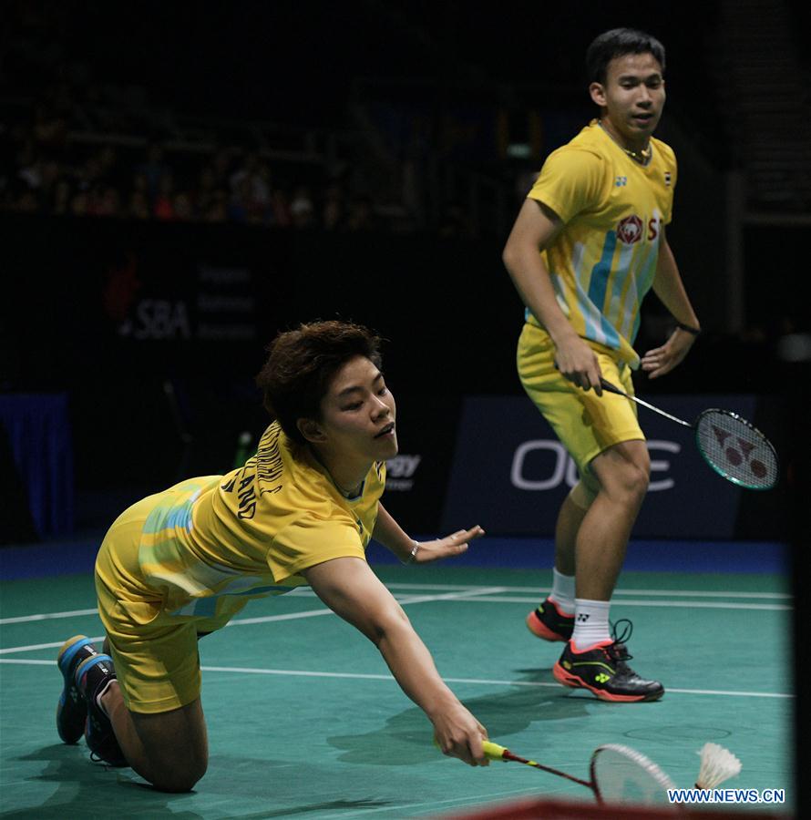 Thailand players wins mixed doubles final match at Singapore Badminton Open 