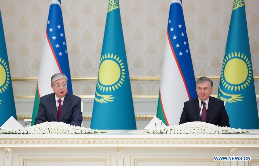 UZBEKISTAN-TASHKENT-PRESIDENT-KAZAKHSTAN-PRESIDENT-MEETING