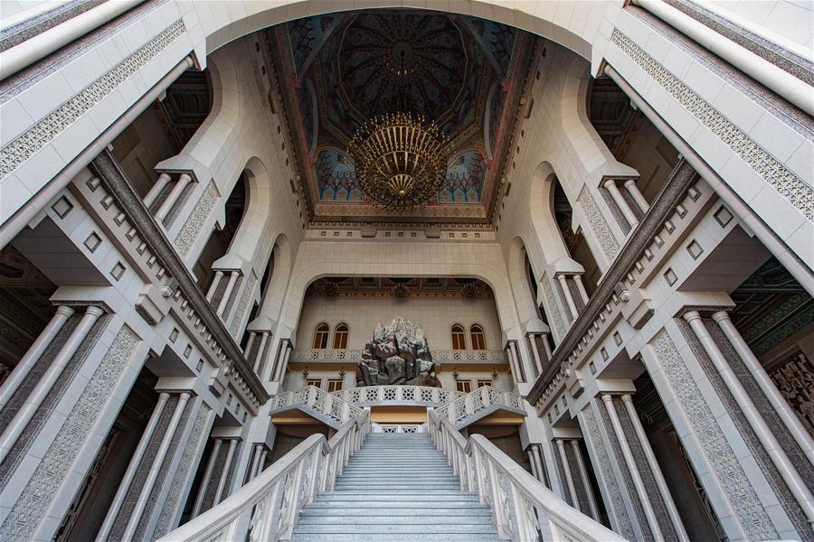 TAJIKISTAN-DUSHANBE-KOHI NAVRUZ