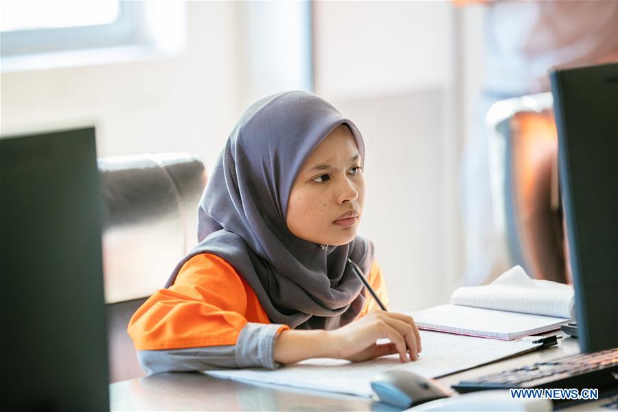 MALAYSIA-KUANTAN-CHINESE STEEL MILL-MALAYSIAN GRADUATE