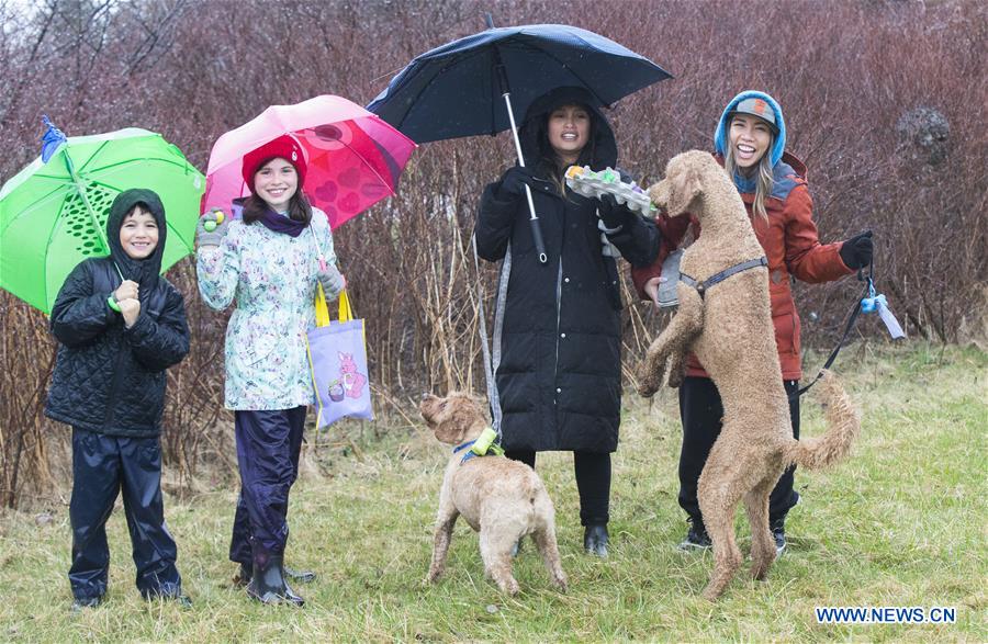 CANADA-ONTARIO-OAKVILLE-EASTER EGG HUNT FOR DOGS
