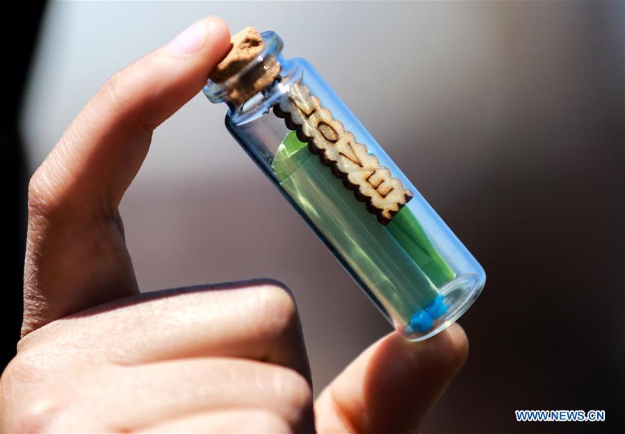 MIDEAST-GAZA-BOTTLED MESSAGES-SEA