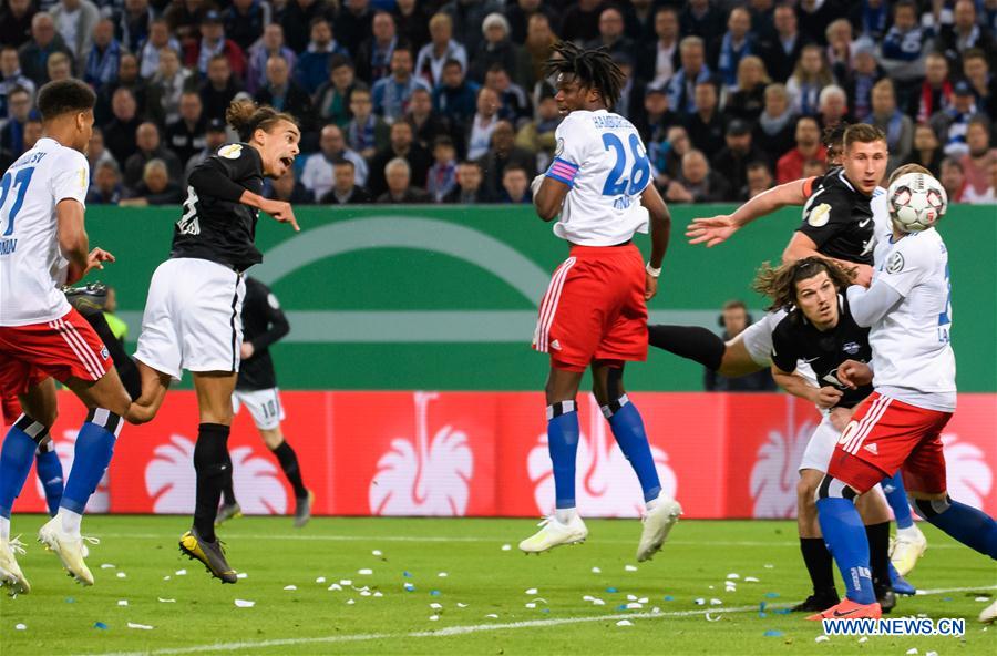 (SP)GERMANY-HAMBURG-SOCCER-GERMAN CUP-LEIPZIG VS HAMBURG