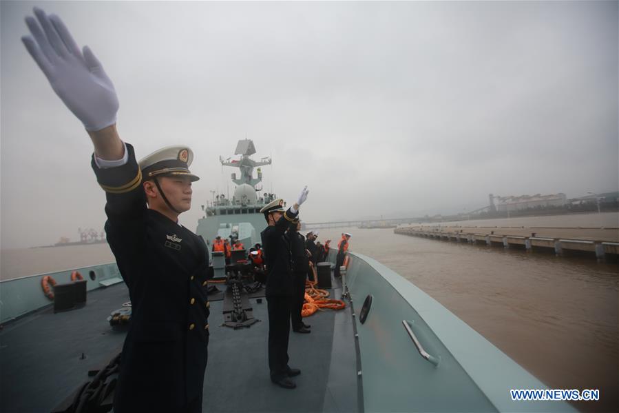 CHINA-ZHEJIANG-FRIGATE-LIVE-FIRE EXERCISE(CN)