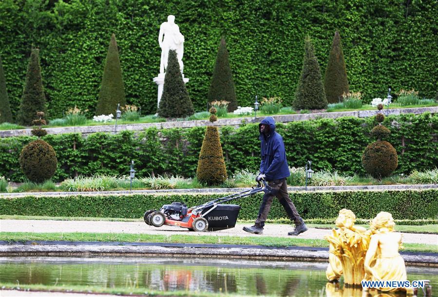 FRANCE-PARIS-VERSAILLES-SCENERY