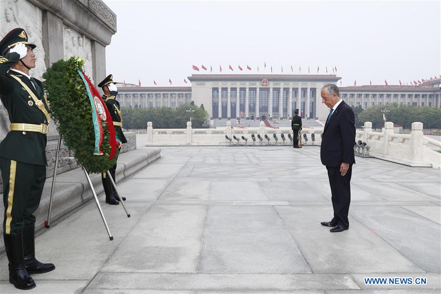 CHINA-BEIJING-PORTUGUESE PRESIDENT-MONUMENT-TRIBUTE (CN)