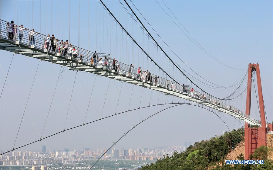 #CHINA-JIANGSU-JIANGYIN-GLASS BRIDGE (CN)