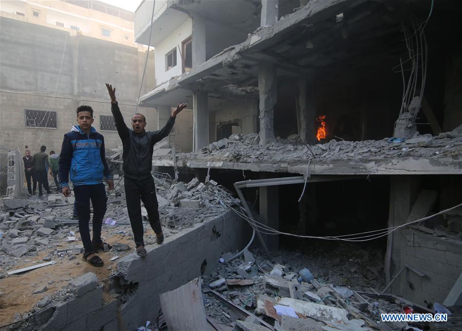 MIDEAST-GAZA-AIRSTRIKES