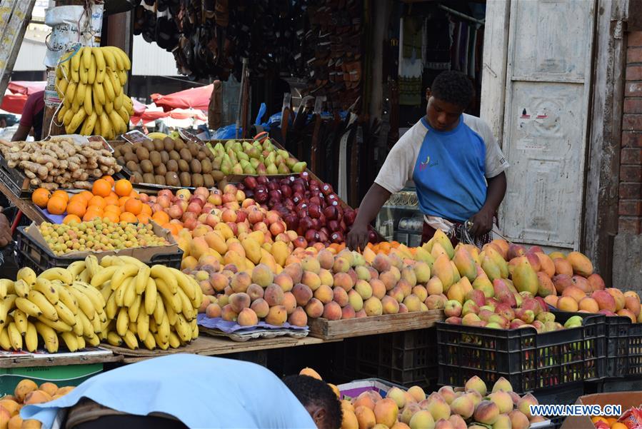 YEMEN-ADEN-RAMADAN-MARKET-SOARING PRICE