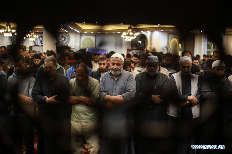 Muslims observe first day of holy month Ramad