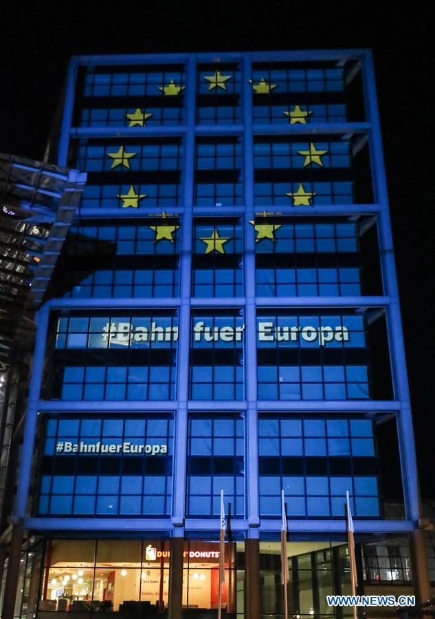 GERMANY-BERLIN-BERLIN CENTRAL TRAIN STATION-LIGHT SHOW