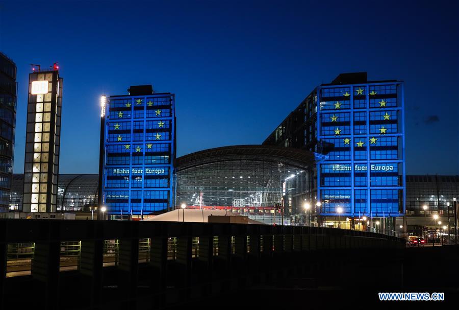 GERMANY-BERLIN-BERLIN CENTRAL TRAIN STATION-LIGHT SHOW